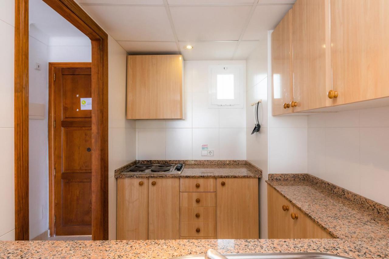 Apto Con Terraza 6 Lägenhet
